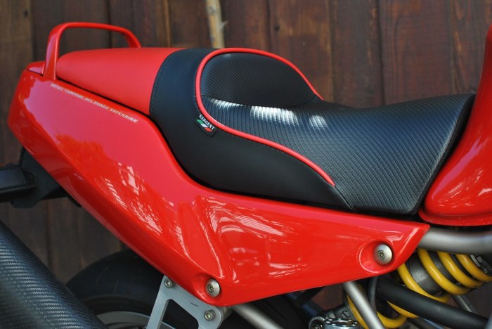 Saiga Parts MotoGp Seat Cowl for Yamaha R15 V3 Saiga Parts MotoGp Seat Cowl for Yamaha R15 V3