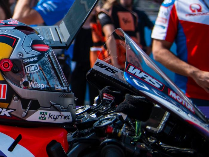 STKWRST PAIR OF WRS WINDSCREEN STICKERS MOTOGP TEAM VERSION STKWRST PAIR OF WRS WINDSCREEN STICKERS MOTOGP TEAM VERSION